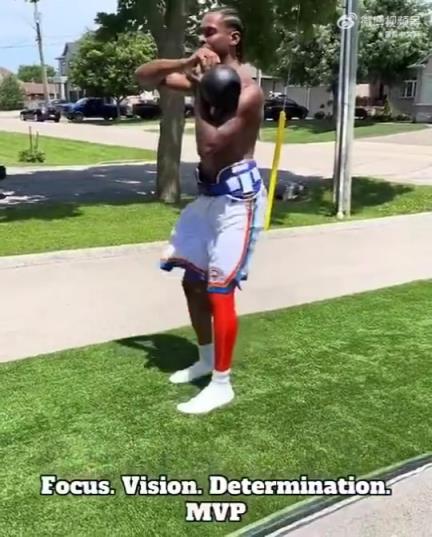 休息時間也在練！SGA就是集專注、信念和決心于一身的MVP球員